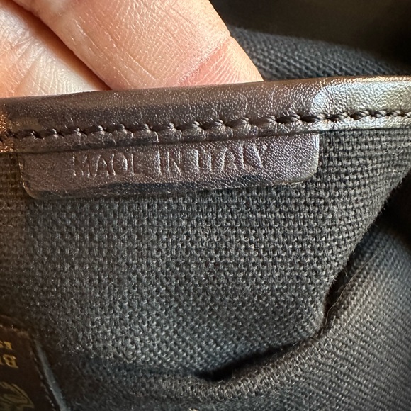 BURBERRY CROSSBODY ITALY MADE UNISEX 🌟AUTHENTIC 🌟 - Picture 5 of 12